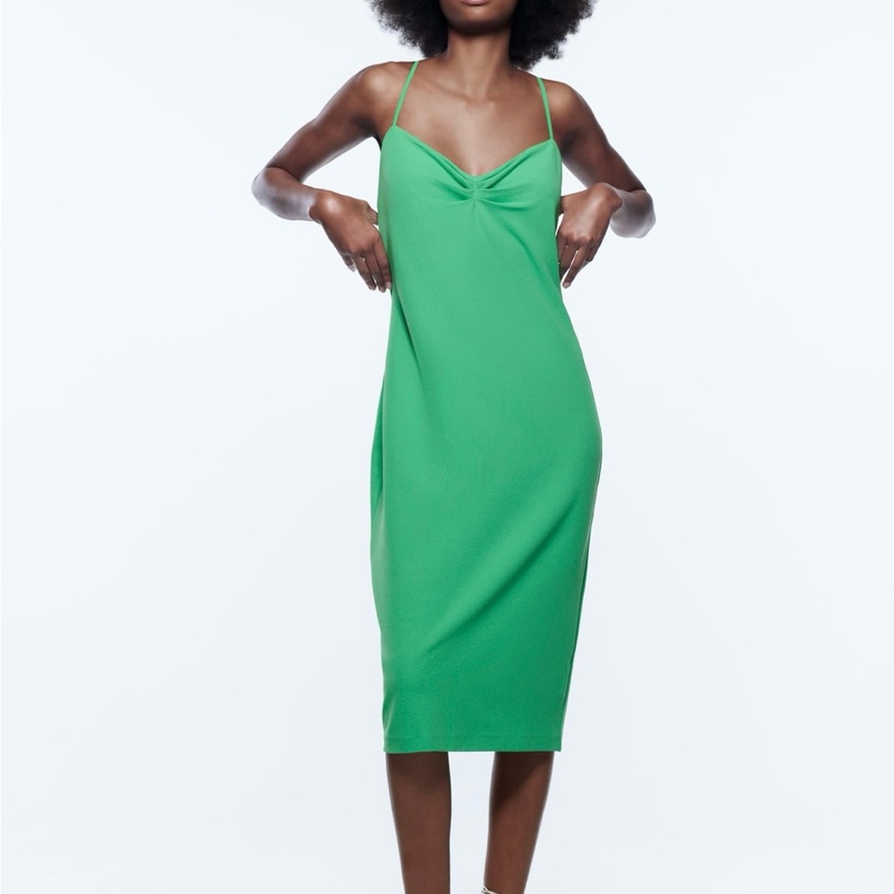 Zara Ruched Dress - Picture 4 of 7